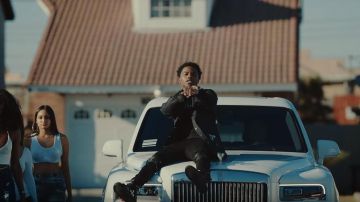 Off-Blanc-Cour 3.0 High "Noir Total" de Roddy Ricch dans la vidéo YouTube Roddy Ricch - Début Wit Me (feat. Gunna) [Official Music Video]