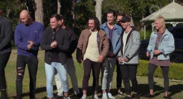 Lee Den­im Jack­et Blue worn by Jamie Doran in The Bachelorette Season 05 Episoe 07
