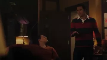 Rojo y Negro 1984 Gordon Rugby Stripe Shirt of Reggie Mantle (Charles Melton) en Riverdale Temporada 4 Episodio 4