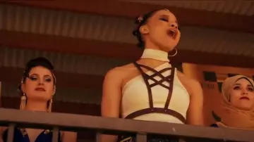 Ramy brook Asym­met­ri­cal Ribbed Top worn by Demi Anderson (Jade Payton) in Daybreak Season 01 Episode 07
