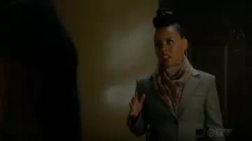 Altuzarra Leather Col­lar Breast­ed Coat worn by Tegan Price (Amirah Vann) in How to Get Away with Murder Season 06 Episode 06