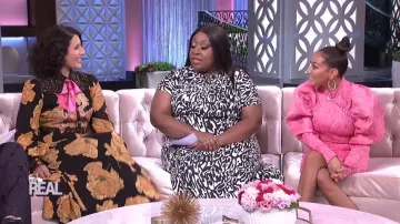 Tournez m. steen Christensen Puff Manches Jacquard Mini Robe en Rose porté par Adrienne Bailon sur Le Réel (2013) octobre 27,2019