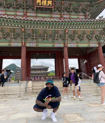 Nautica Blue de la Concurrence à Court de Rick Ross sur le Instagram account @richforever