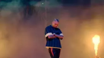 Kappa Kontroll Track Pants worn by Chris Brown in Haute music video by Tyga feat. J Balvin, Chris Brown