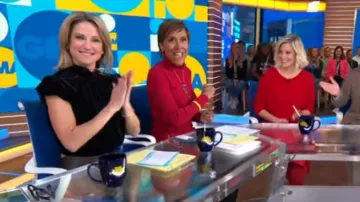 Helmut lang Rib-Knit Turtleneck Sweater usado por Robin Roberts en Good Morning America Weekend noviembre 04, 2019