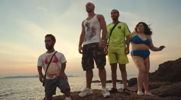 Sneakers white Nike Air Max 95 worn by Franky (Franck Gastambide) in the movie Pattaya