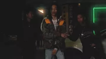 Superdry Green Camo 'Ex­pe­di­tion' Coat of YBN Nahmir in the music video YBN Nahmir "Tweak" (WSHH Exclusive - Official Music Video)