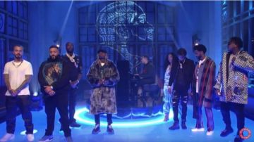 Off-white Ar­row Print­ed Black Sneak­ers Boots of Jeremih in the music video Jealous / You Stay (Live on SNL)