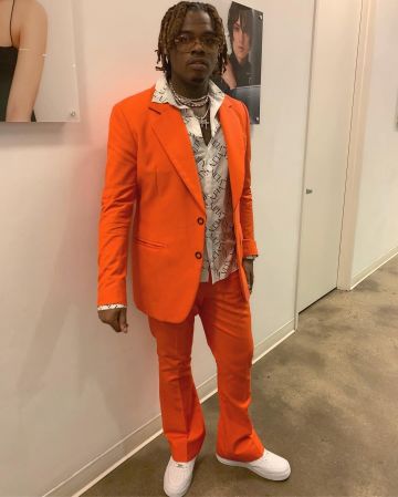 Acne studios Orange Jabir Pantalones de Gunna en la cuenta de Instagram @gunna