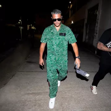 Worn by DJ Snake at Ultra Europe in Croatia worn by DJ Snake on the account Instagram of @colinebach 