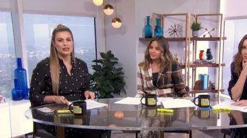 Staud Deux Tons de Vérifier Blazer porté par Erin Lim sur E! News Le 7 Novembre 2019