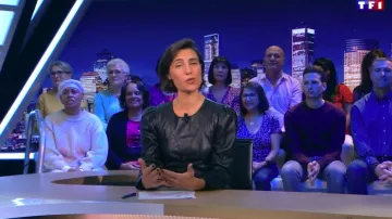 El vestido de cuero negro Bérénice de Alessandra Sublet en C'est Canteloup el 08.11.2019