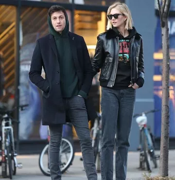 J Brand El­sa Hosk Sun­day Mid Rise Straight Leg Jeans worn by Karlie Kloss With Joshua Kushner November 9, 2019