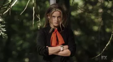 Le chemisier noir de Sydney Barrett (Rachel Keller) dans Legion S01E02