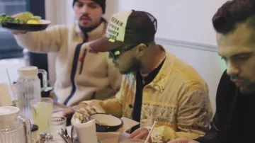 Jacket patchwork bandana yellow worn by Hamza in the video 24 HOURS with Hamza at the Pitchfork Festival | GQ