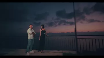 Alexander McQueen Oversize Sole Sneakers de Mozzik en Mozzik - Dhelper Dinake (prod. por Rzon)