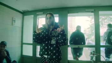 Down jacket to sch in the clip SCH - R. A. C. (Clip official)