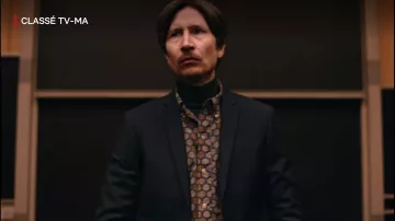 Turtleneck green Professor Clive Koch (Jonathan Aris) in The End of the F***ing World (S02E08)