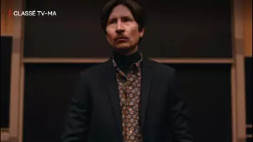 Turtleneck green Professor Clive Koch (Jonathan Aris) in The End of the F***ing World (S02E08)