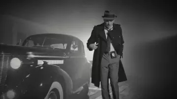 The grey hat of G-Eazy in his clip Hittin Licks
