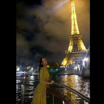 La Robe longue imprimée à manches longues de Elisa Tovati sur son compte Instagram @elisatovati