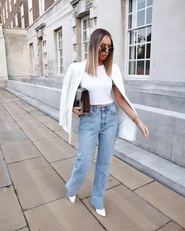 White Crop Top de Alexx Coll en la cuenta de Instagram @alexxcoll