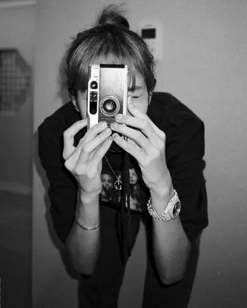 T_shirt Speedhunters de Lisa sur le compte Instagram de @lalalalisa_m