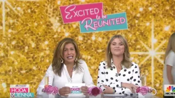 Lela Rose Pol­ka Dot But­ton Front Top worn by Jenna Bush Hager on Today November 11, 2019