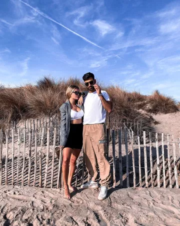 Camiseta de Anil Brancaleoni en la cuenta de Instagram de @anilbrancaleoni