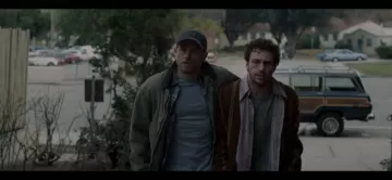 The hat worn by Bob Frey Jr Charlie Hunnam in the movie A million little pieces 