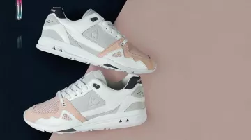 THE pair of pink and grey in the video Tonton Gibs THE finest SNEAKERS Of APRIL TOP 10 ????