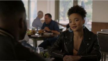 Noir Balfern Veste portée par Monica Colby (Wakeema Hollis) dans la Dynastie Saison 03 Episode 06