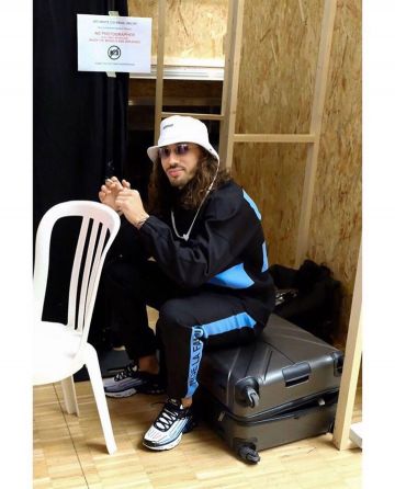 La paire de Nike TN3 portée par N.O.S. sur le compte Instagram de @konas94