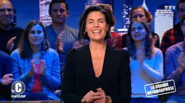 La Robe Longue à Col v de Alessandra Sublet dans Mask Singer