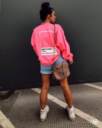 Balenciaga Triple S sneakers de Beth Bartram sur l'Instagram account @beth_bartram