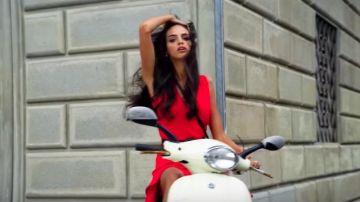 Red V-Neck Sleeveless Midi Tank Dress worn by Arianna (Elena Rusconi) in 6 Underground