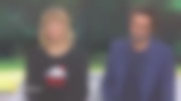 Le sweat noir Fuji de Maya Lauqué dans La Quotidienne le 20.11.2019