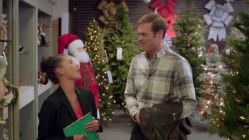 Traje Blazer Negro usado por Lori (Soleil Moon Frye) en la Puesta en Escena de Navidad