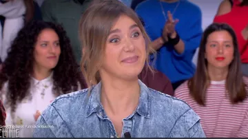 La camisa holgada de Camille Dauxert en Clique el 20.11.2019