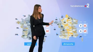 La veste en laine col tailleur portée par Chloé Nabedian dans Meteo France 2