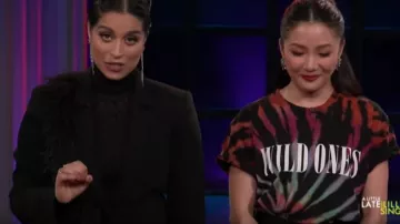 Cinq à sept Lilette Turtle­neck worn by Lilly Singh on A Little Late with Lilly Singh November 19, 2019