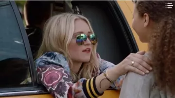 Ray-ban Rain­bow Sun­glass­es worn by Roxy Doyle (Emily Osment) in Almost Family Season01 Episode05