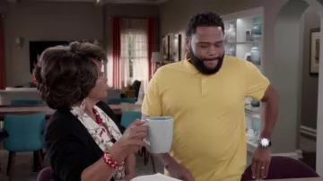 Camiseta boss yellow polos usada por Andre 'Dre' Johnson (Anthony Anderson) en negro Temporada 06 Episodio 08