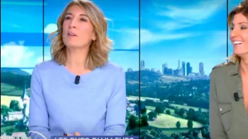 The cashmere sweater azure blue Caroline Delage in William at noon the 22.11.2019