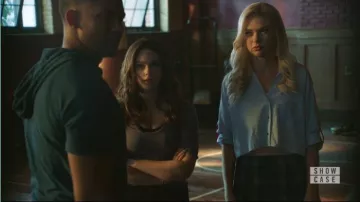 Zara Striped Shirt with Side Trims worn by Lizzie Saltzman (Jenny Boyd) in Legacies Season 02 Episode 06