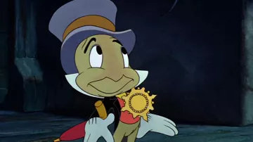 El peluche de Jiminy Cricket en Pinocho