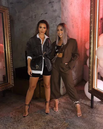 Black Bra Top of Natalia Kurda on the Instagram account @nataliakurda