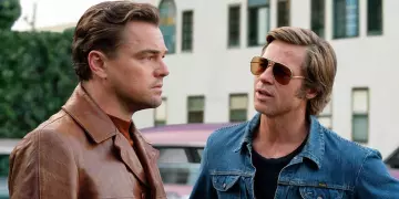 Veste en jean  portée par Cliff Booth Brad Pitt dans le film Once Upon a Time… in Hollywood 