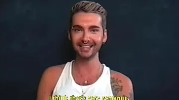 White tee shirt of Bill Kaulitz in Tokio Hotel - Chateau - Official Video