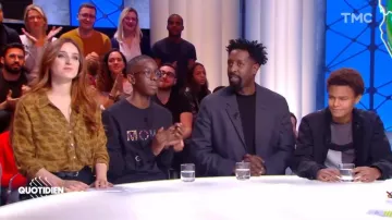 La chemise imprimée de Alison Wheeler dans Quotidien